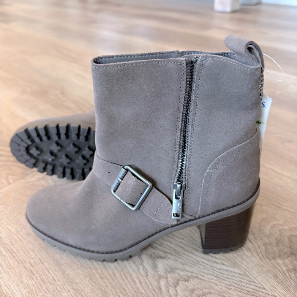 Ugg booties Sz 8